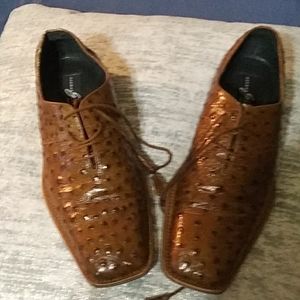 Georgio Brutini Peacock dress shoes